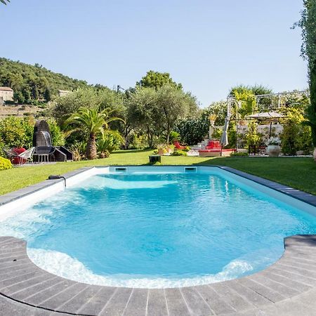 Mas De Provence En Riviera 호텔 La Roquette-sur-Var 외부 사진